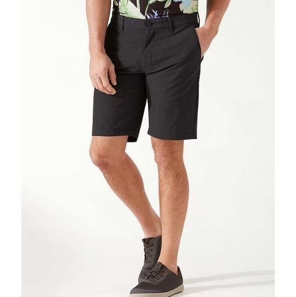 Tommy Bahama Chip Shot IslandZone® 10-Inch Shorts - Picture 1 of 7